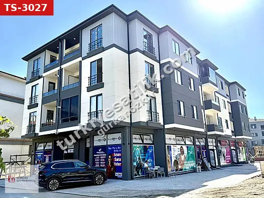 GÜRKAN GAYRİMENKUL ÜNİVERSİTE CD. YAKINI EBV.BANYOLU 2+1 DAİRE